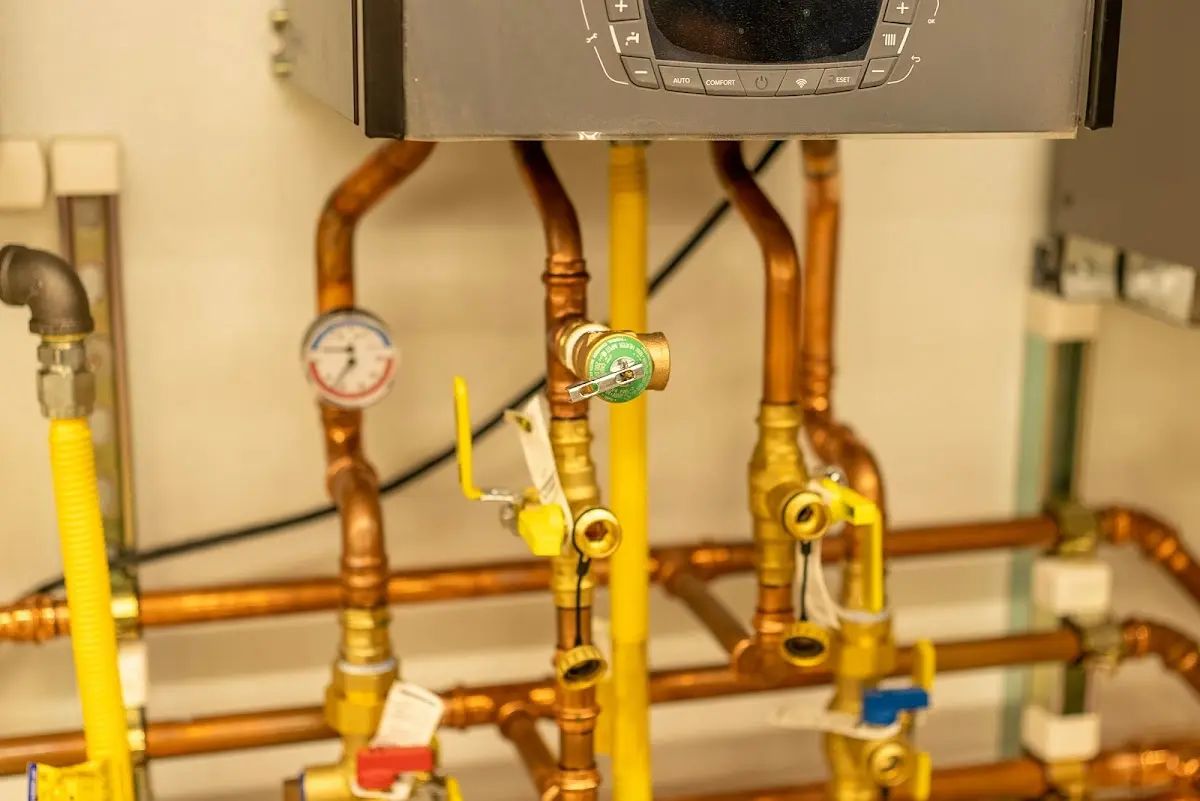 Licensed technician providing Pipe Repair for a homeowner in Woodbridge